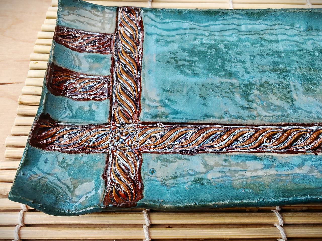 Handmade "Turquoise Rope" Ceramic Sushi Set